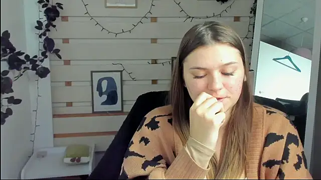 Josephine_Kiss webcam