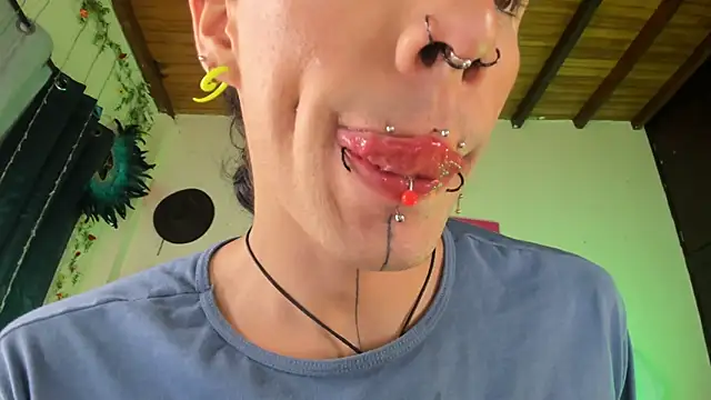 ArchieCollins live sex cam