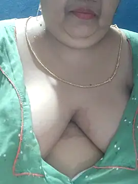 tamilthanushri webcam