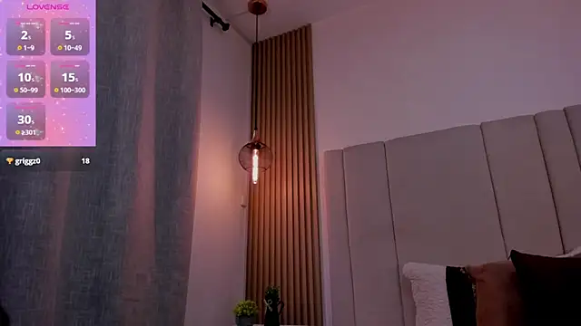 Victoria_Rosee webcam