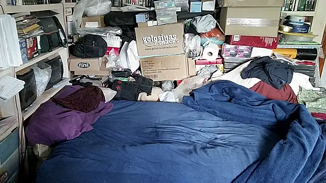 hadeszeuss2 - Hadeszeuss2's free webcam - UK Sex Cams