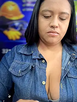 _Mia-Safety_Inspector webcam