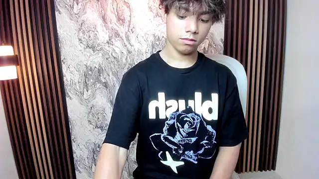 Honeymoon_sariel webcam