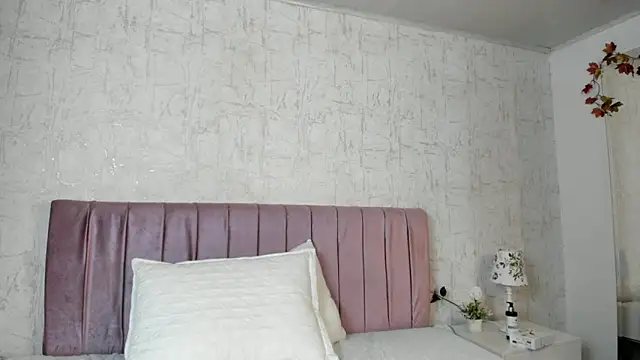 victoria_volkovl webcam