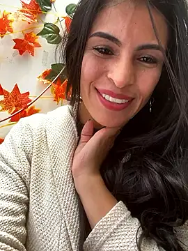 Astrid-- live sex cam