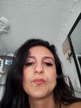 BasmaHernandez webcam