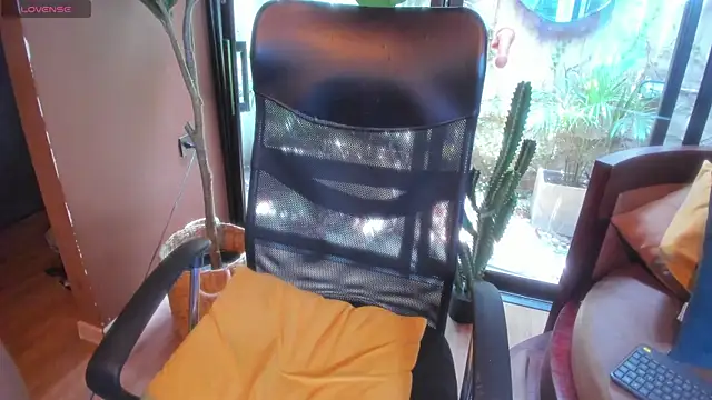 Victoria_Gonzalez webcam