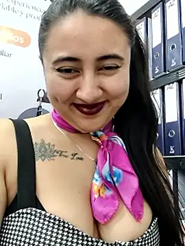 _Sarah-Office1 webcam