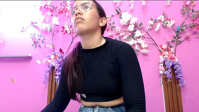 skinnysofia18 webcam