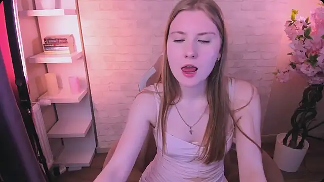 Caroline_Desire_ webcam