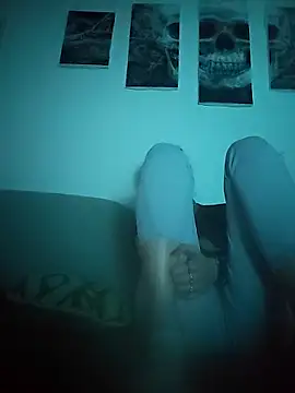 laura_ati (Ask my age) - Happy birthday Laura