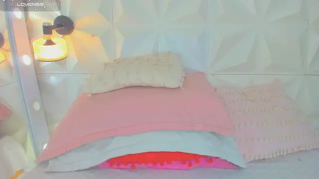 cute_latinaxxx webcam