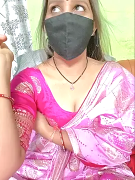 SareeQween143 webcam