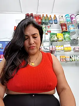 roxanasexy2025 webcam