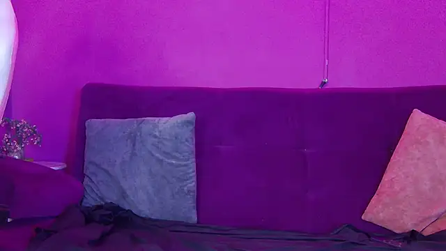 Daliana_Gounbolt webcam