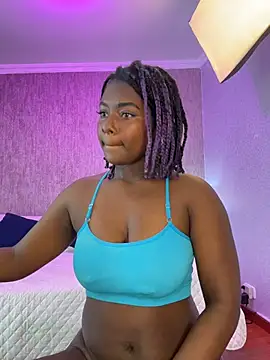 KarinaFlowers_ webcam