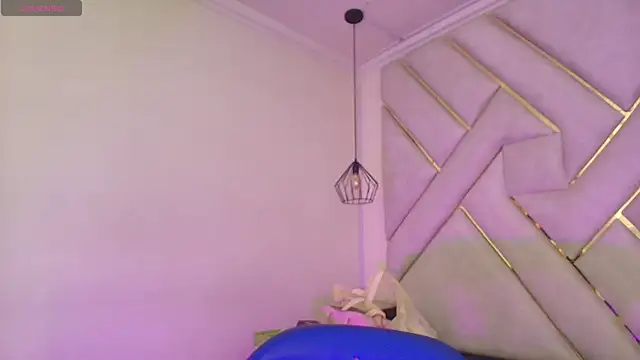 Dahiana_Dmour_ webcam