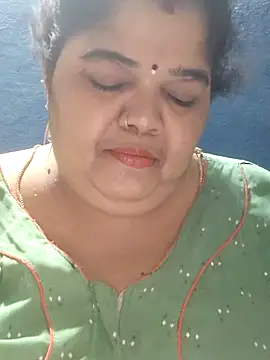 tamilthanushri webcam