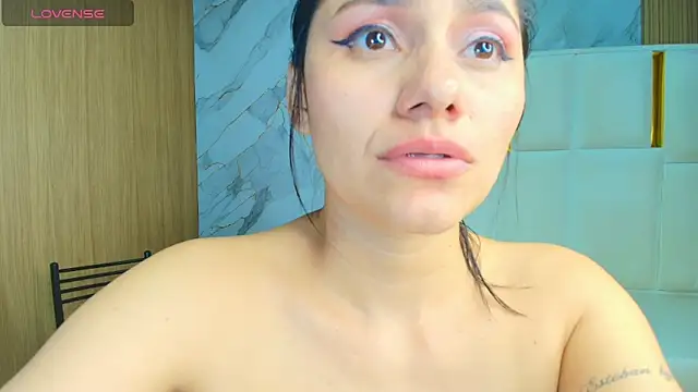 rox_luxury_tf webcam