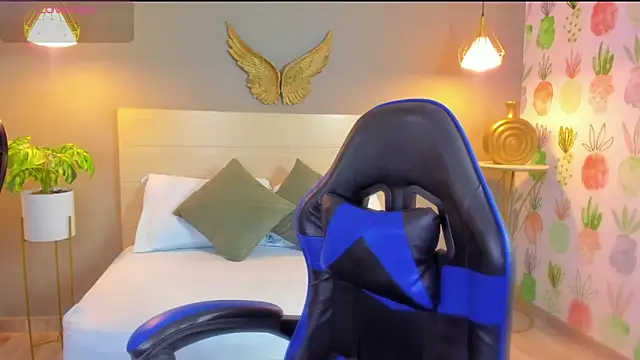 kitty_sweeety_ - Kitty_sweeety_'s free webcam - UK Sex Cams