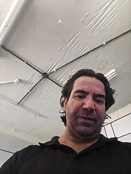 MysterBearMG live sex cam