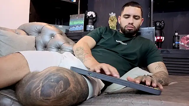 matteosantos live sex cam