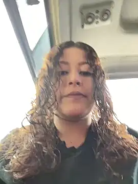 Amber_rosse_outdoors - Live Cam