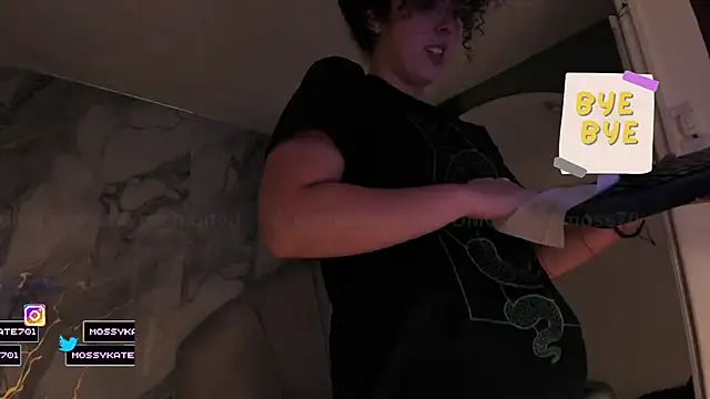 Katemoss70 - Live Cam