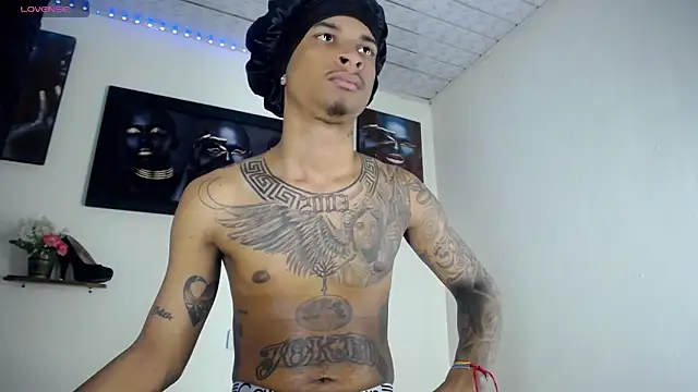 Tatoo_Noah webcam