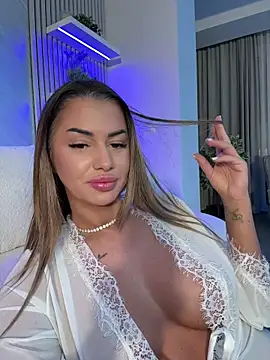 kirstievegas (F young) - Deepthroat🥵😈🎁last tip