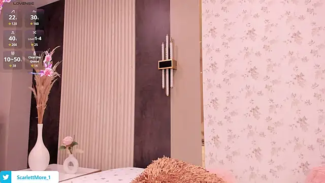 ScarlettMore live sex cam