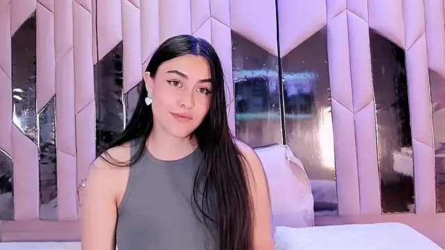 HannaCollins_ webcam