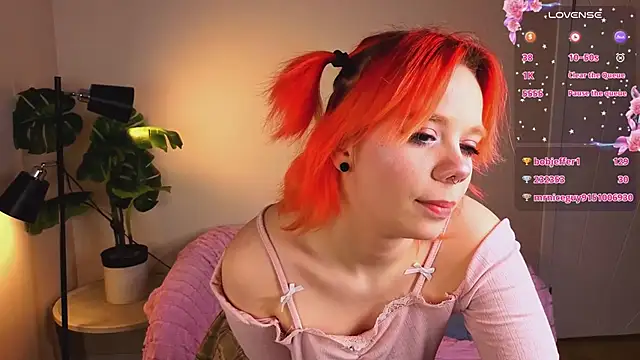 Waifu_Ketrin webcam