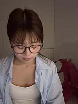 美女Nana-3在线直播