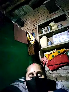 Divya_Chandok webcam