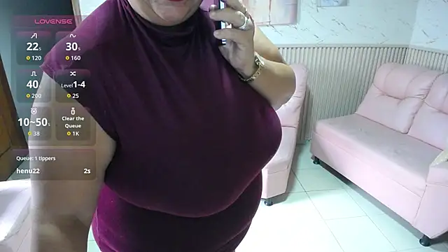 Penelope_Nipples_ webcam