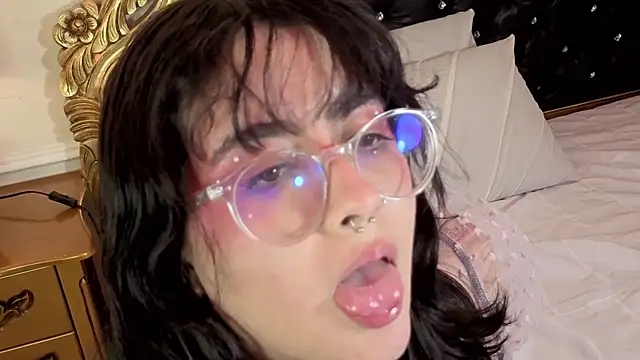 LiLLiAnderson webcam