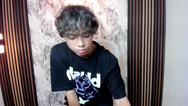 Honeymoon_sariel webcam