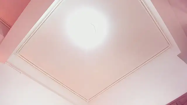 SabrinaWarren_ webcam