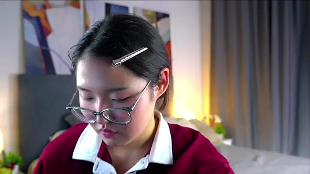 nude amateur porn NelleMihalko