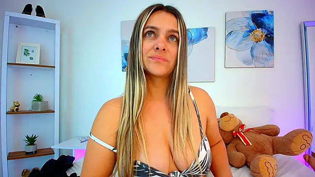 Isabella_Harley webcam