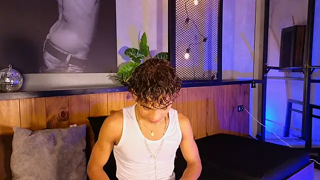 AlanCutee live sex cam