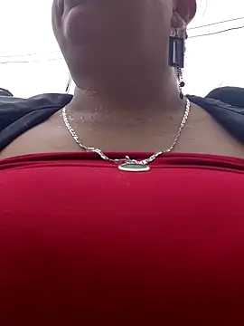 Laura-Hernandez webcam