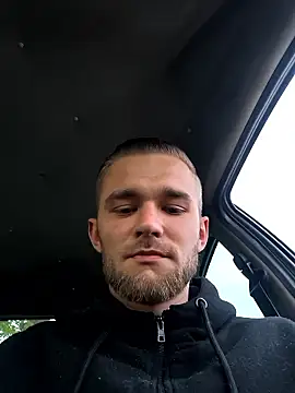 Benjamiinlt live sex cam