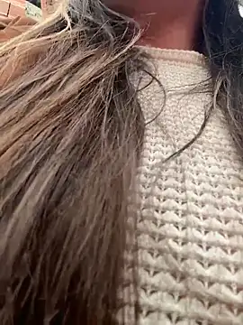 liz-06_ (G young) - REMOVE BRA IN THE STREET🍒