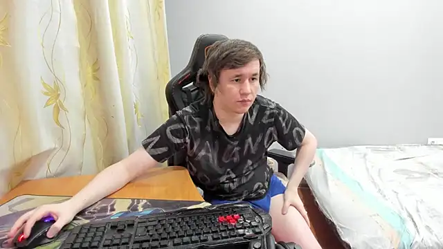 iliaskrislove live sex cam