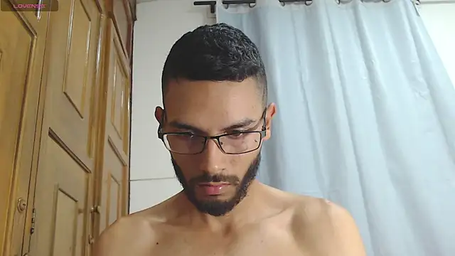 russthiago live sex cam