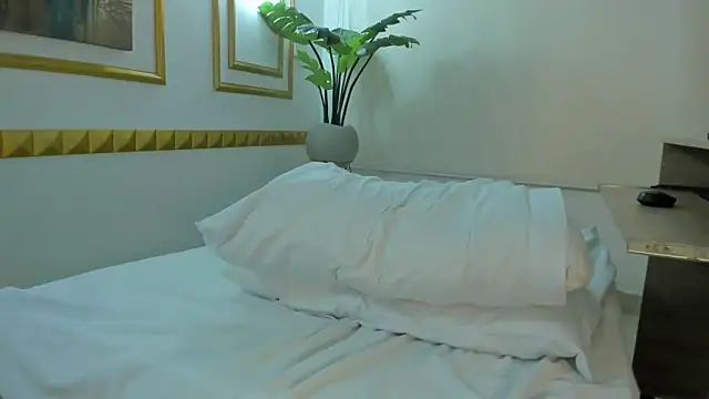 bella_fernand webcam