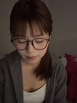 Nana-3 live sex cam