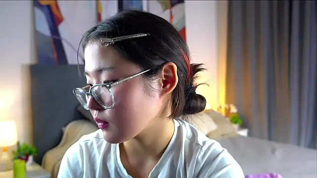 NelleMihalko live sex cam